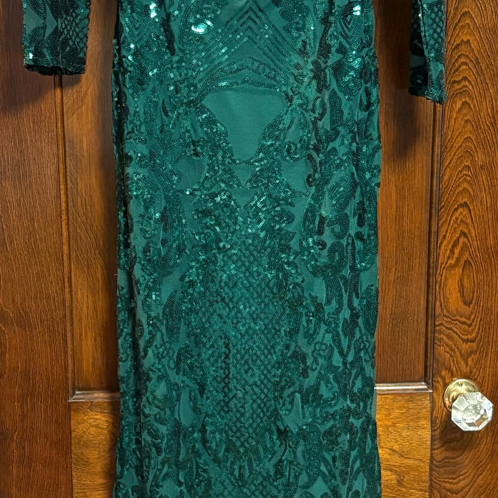 Emerald Sequin Evening Dress - Women's Formal Gown